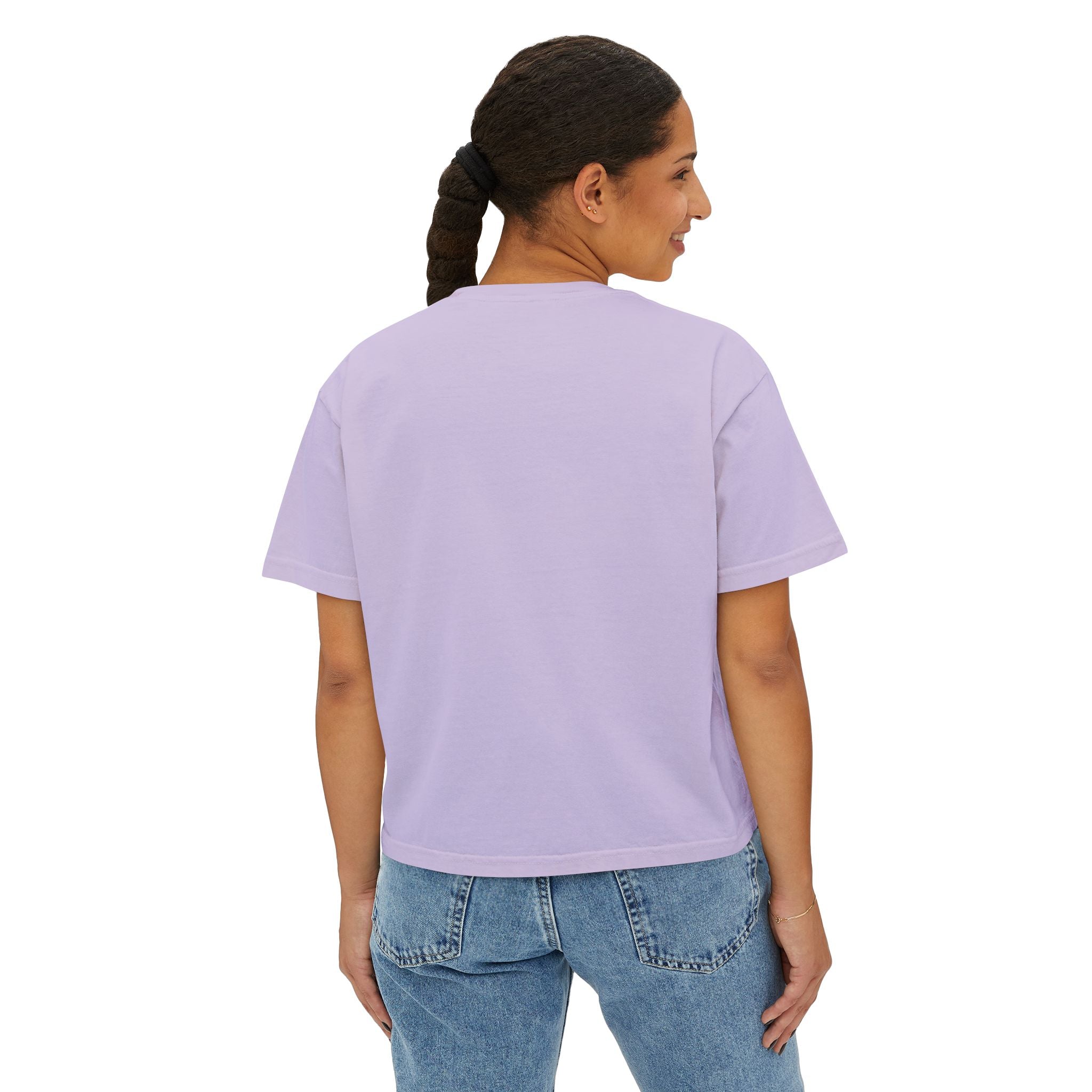 Give it a Day Women's Boxy T-Shirt: Minimal Avocado Graphic print tee (6.1oz)
