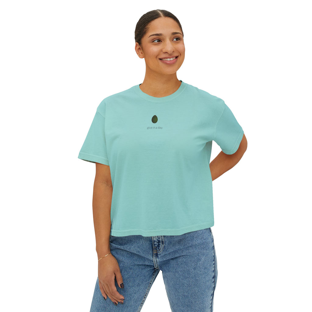 Give it a Day Women's Boxy T-Shirt: Minimal Avocado Graphic print tee (6.1oz)