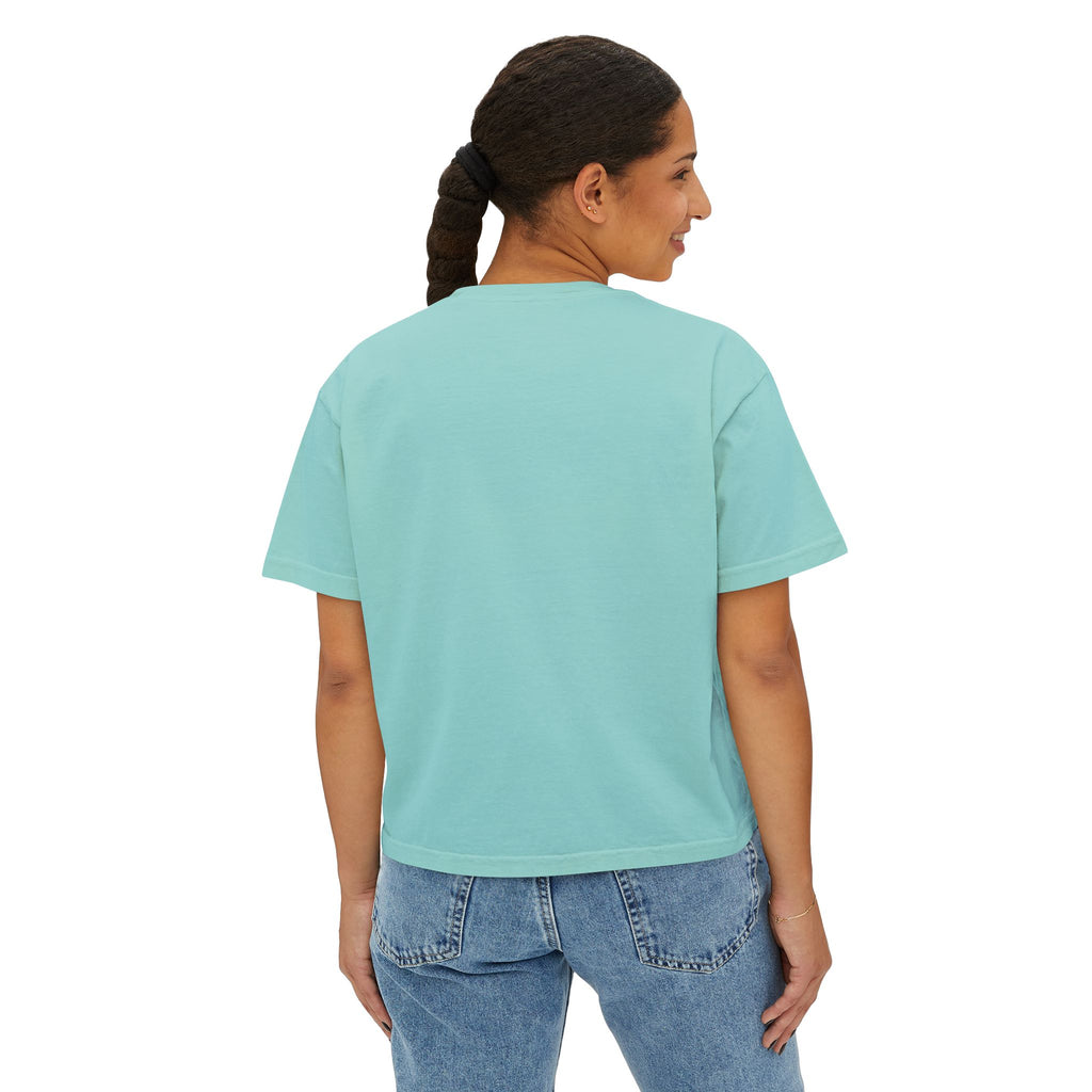 Give it a Day Women's Boxy T-Shirt: Minimal Avocado Graphic print tee (6.1oz)